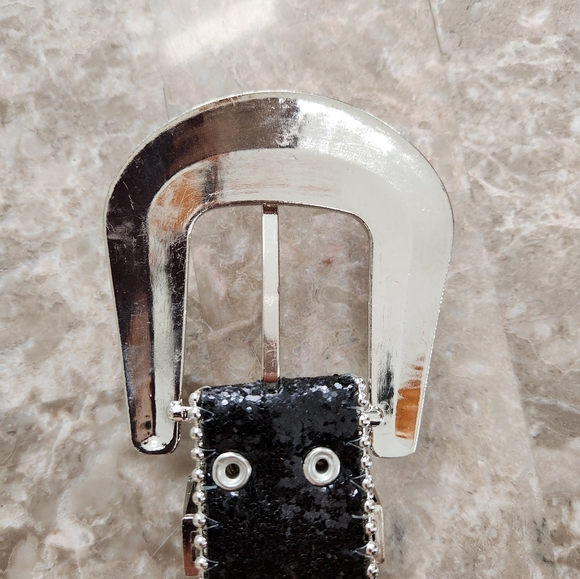 Elegant Black and Silver Rhinestone Belt - Picture 5 of 5